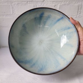 Skl i hvid/bl med rt ydre (: 25)