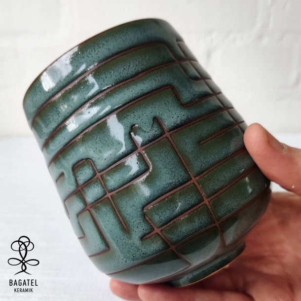 Stort krus med labyrint, petroleumsbl