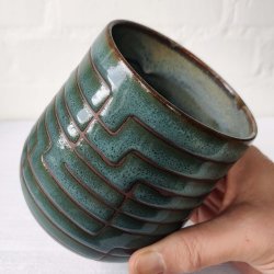 Stort krus med labyrint, petroleumsbl