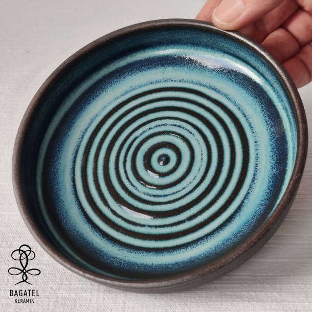 Skl med cirker, bl/r skrv (: 13 cm)