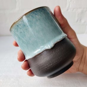 Hj drbekop i bl / sort skrv