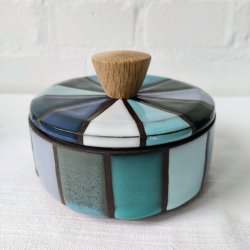 Lgkrukke, Paraply med 12 bl farver (: 13cm)