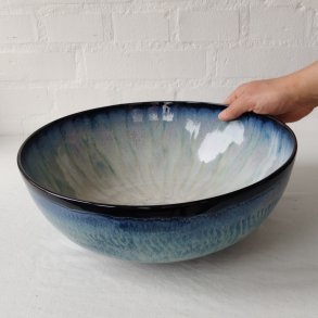 Stor sk�l i bl� (�: 33 cm)