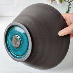 Kopi af Sk�l i hvid/bl� med r�t ydre (�: 28)