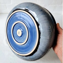 S�t med 2 store bl� sk�le (�: 27 cm og 20 cm)